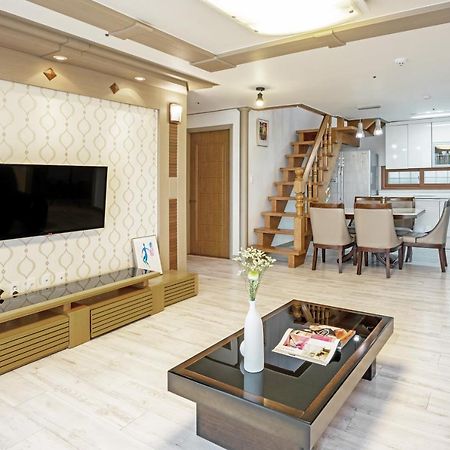 Home Fourest Resort Кодже Экстерьер фото
