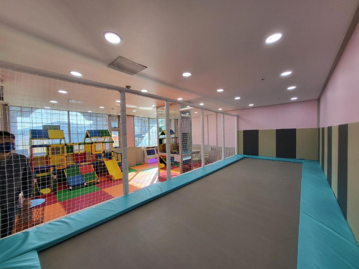 Home Fourest Resort Кодже Экстерьер фото