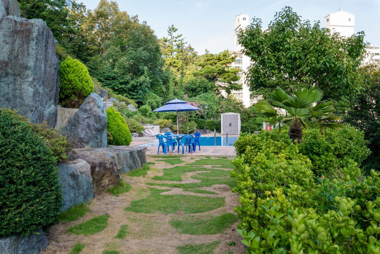 Home Fourest Resort Кодже Экстерьер фото