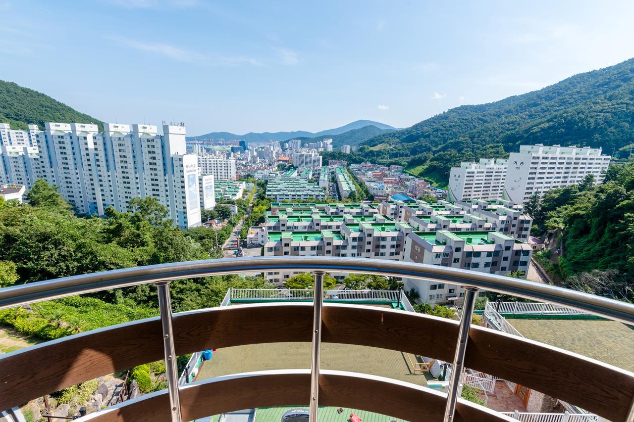 Home Fourest Resort Кодже Экстерьер фото
